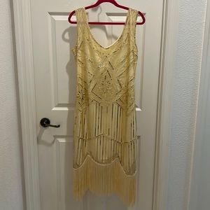🎃🎃🎃🎃🎃1920’s Gatsby sequins 2XL beige costume🎃🎃🎃🎃🎃